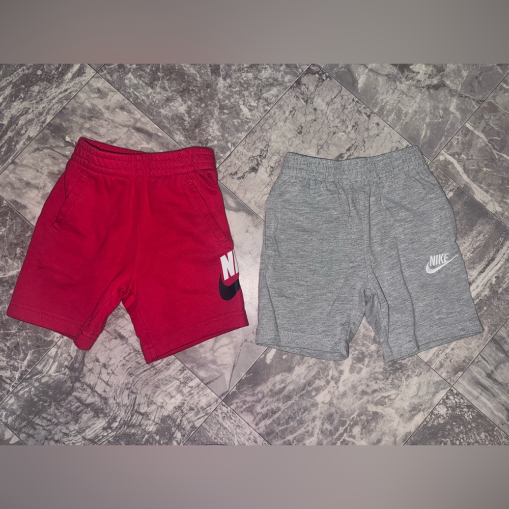 Nike Little Boys Fleece Shorts bundle size 3t